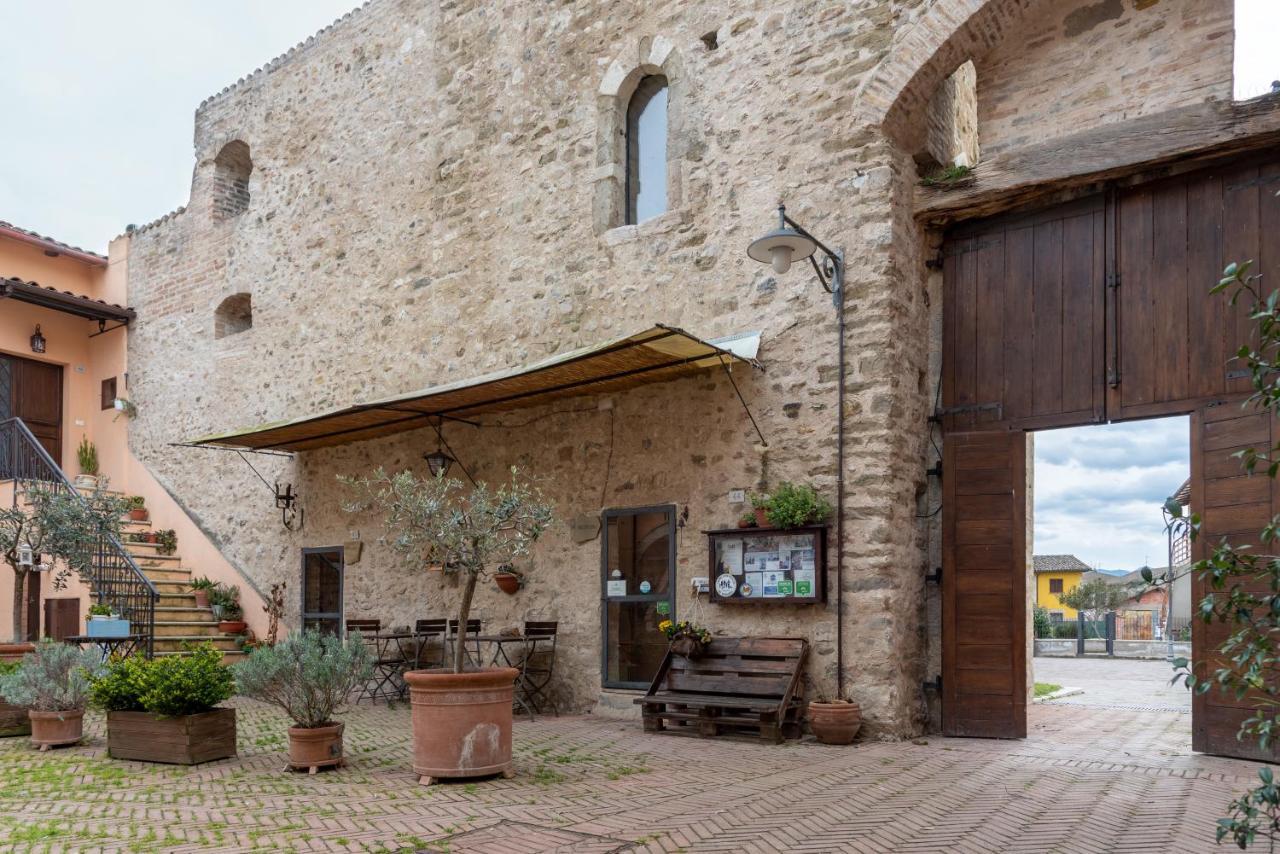 Torre Della Botonta Castel Ritaldi Exterior foto