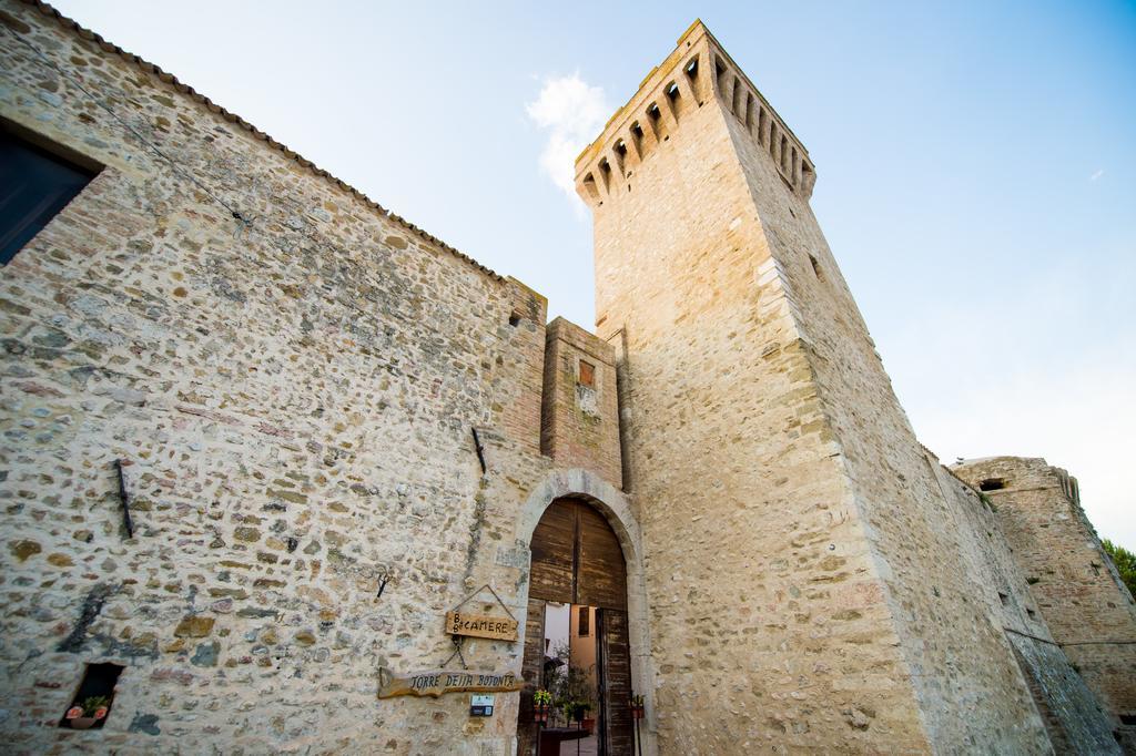 Torre Della Botonta Castel Ritaldi Exterior foto